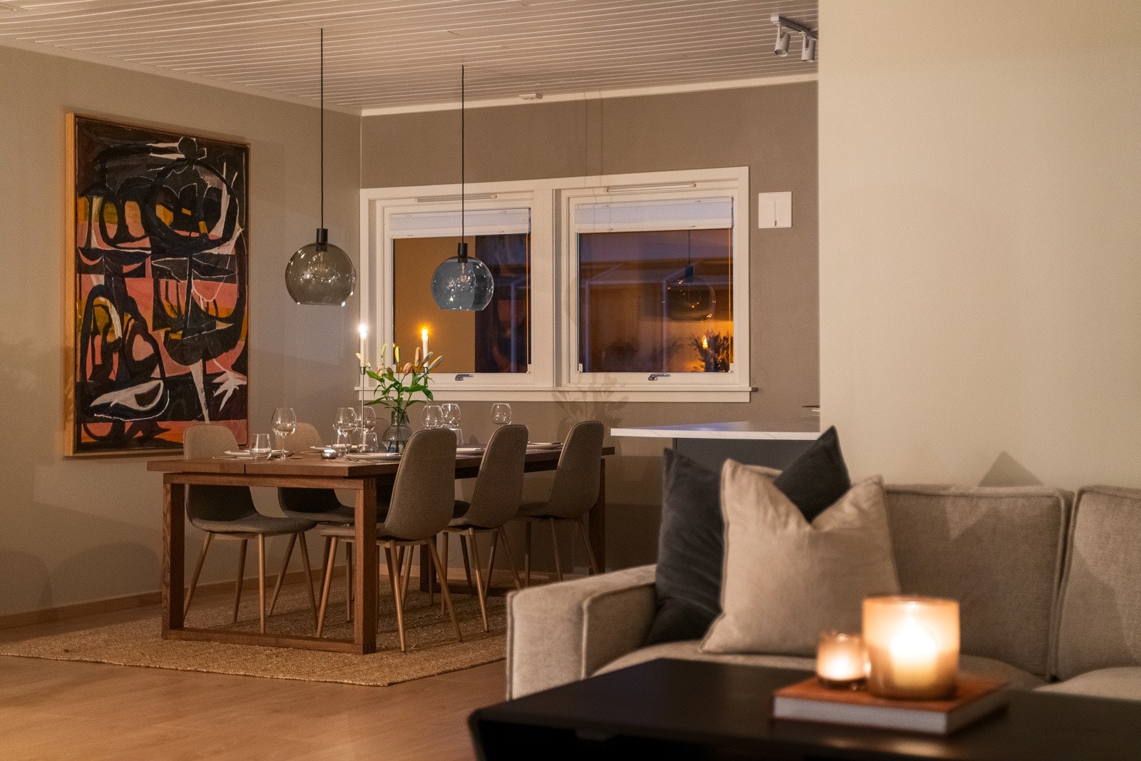 Kveldsbilde | Stue- og kjøkken Galleribilde