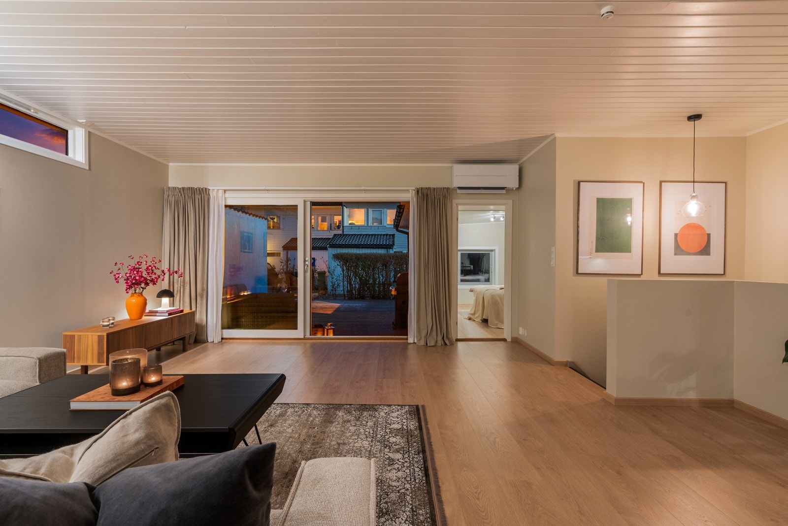 Kveldsbilde | Stue- og kjøkken Galleribilde