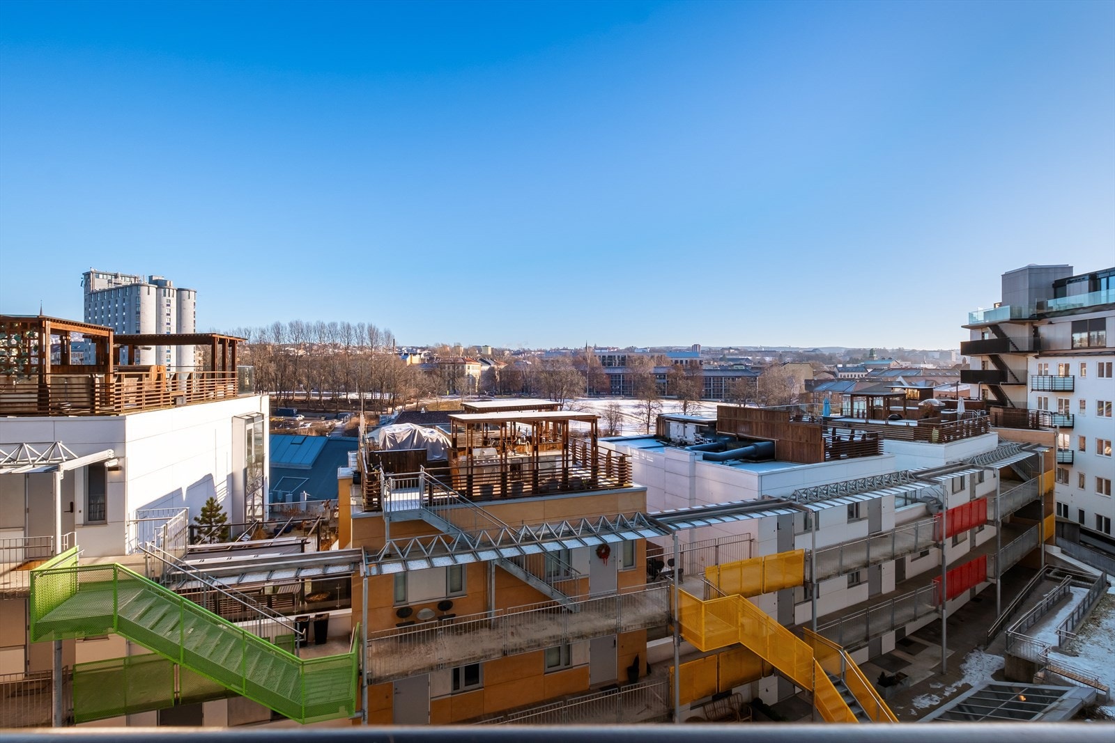 Hyggelig utsikt fra balkongen. Galleribilde