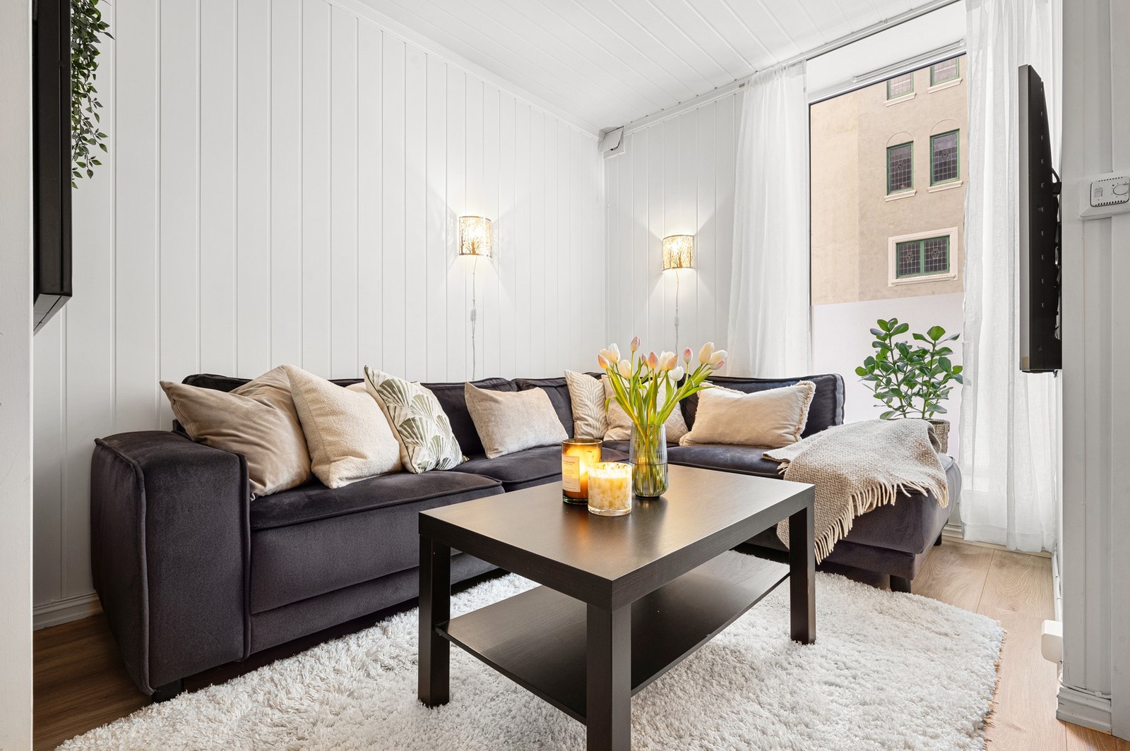 Alle vinduer ble skiftet i 2021. Galleribilde