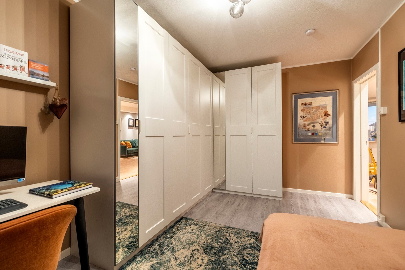 Entré/gang Galleribilde