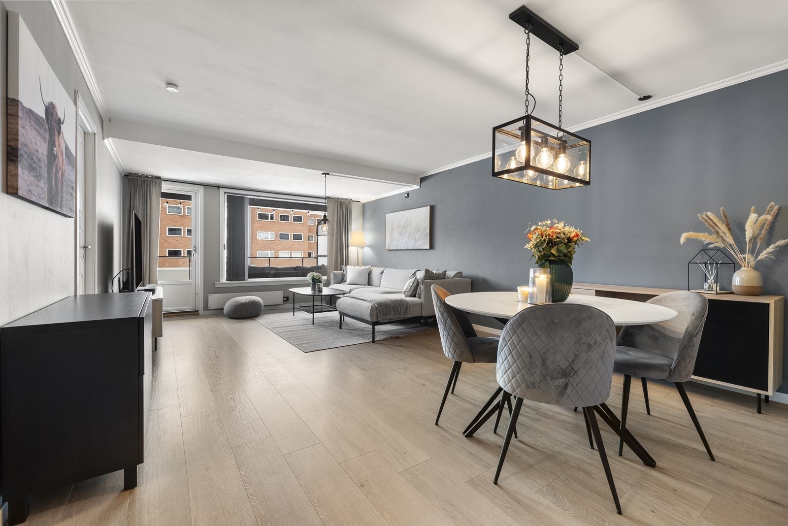 Velkommen til Elgtråkket 5A! Boligen presenteres av Johan Offigstad v/ EiendomsMegler 1! Galleribilde