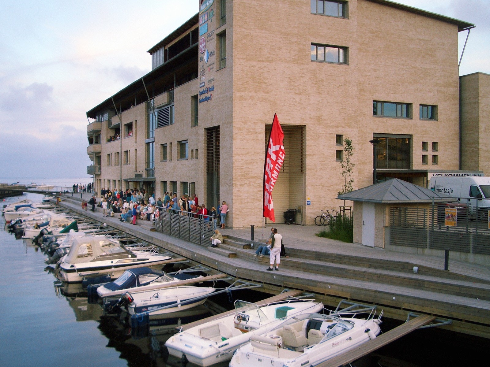 Fritzøe Brygge Galleribilde