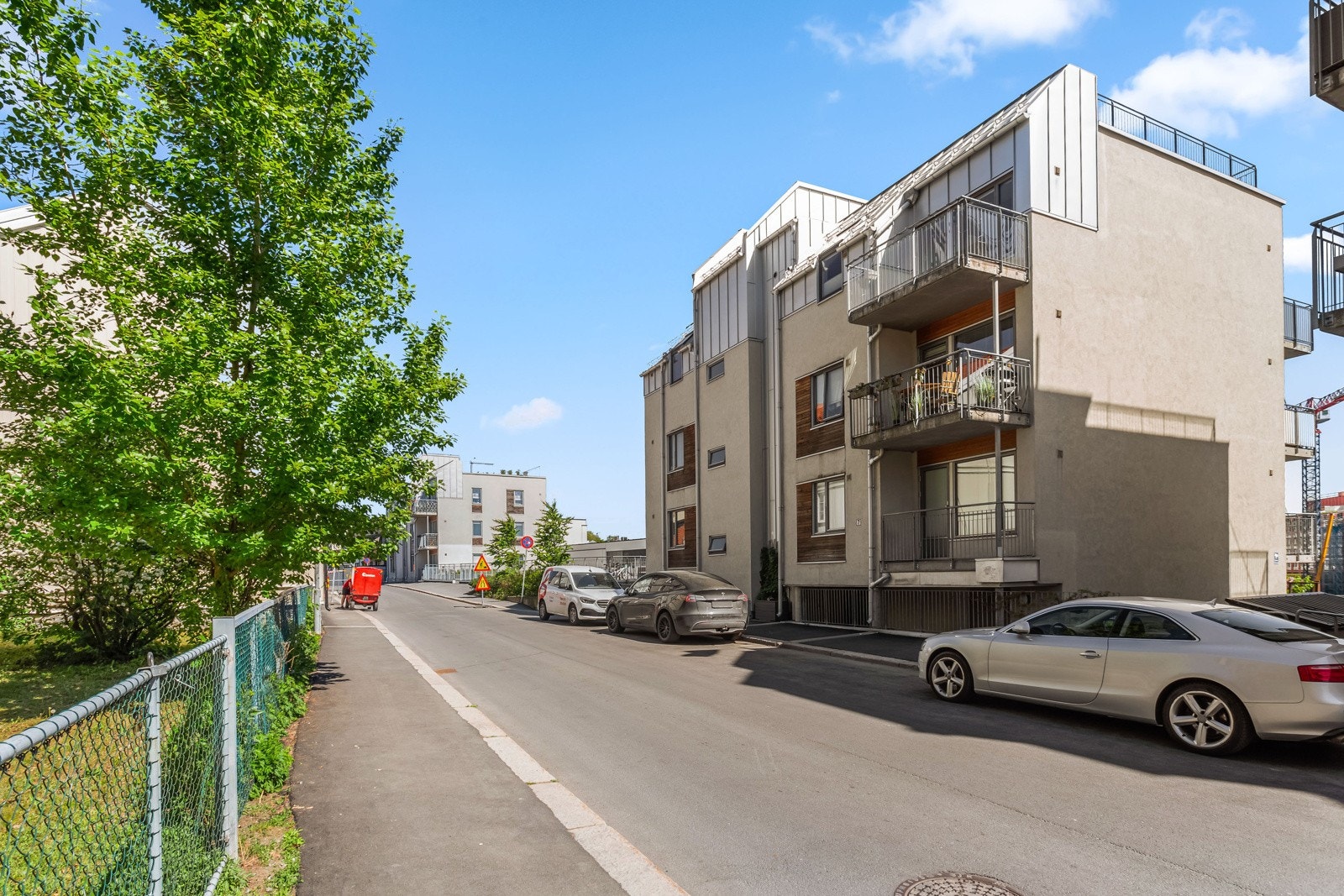 Boligen ligger i stille gate på toppen av Ila. Galleribilde