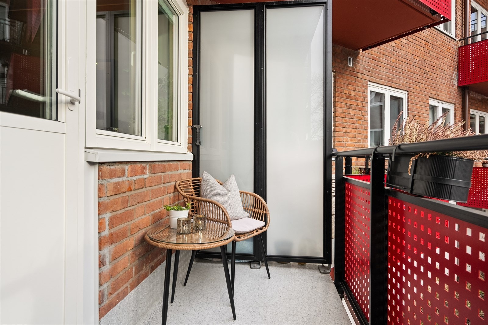 Balkongen på 5m² gir deg et perfekt uteområde for avslapning. Galleribilde