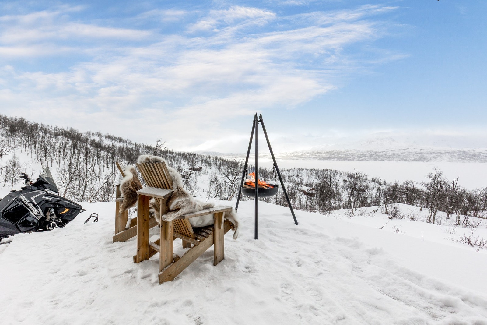 Her vil du som ny eier kunne nyte svært gode solforhold og en fantastisk utsikt Galleribilde