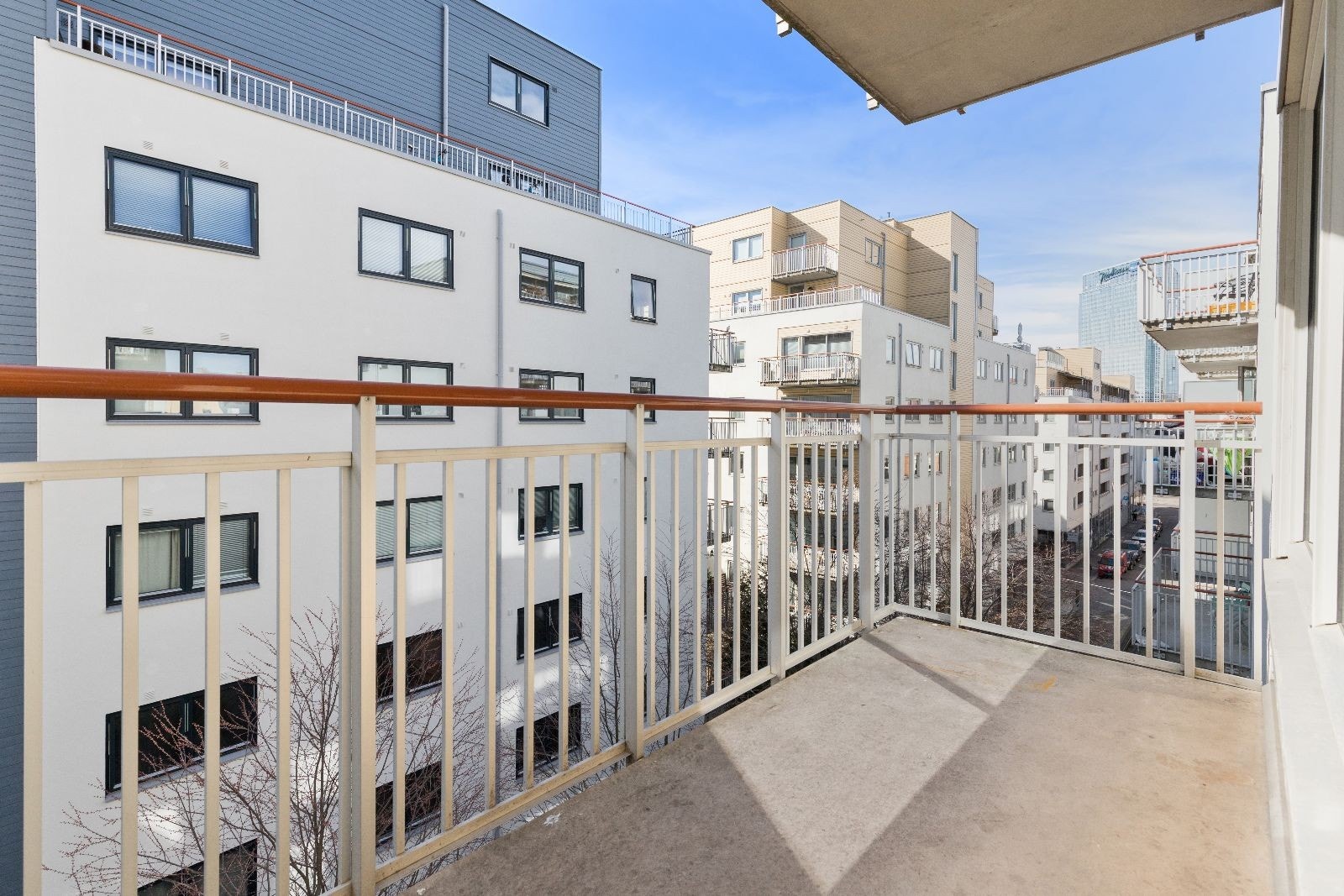 Balkong mot stille miljøgate - Velkommen - Galleribilde