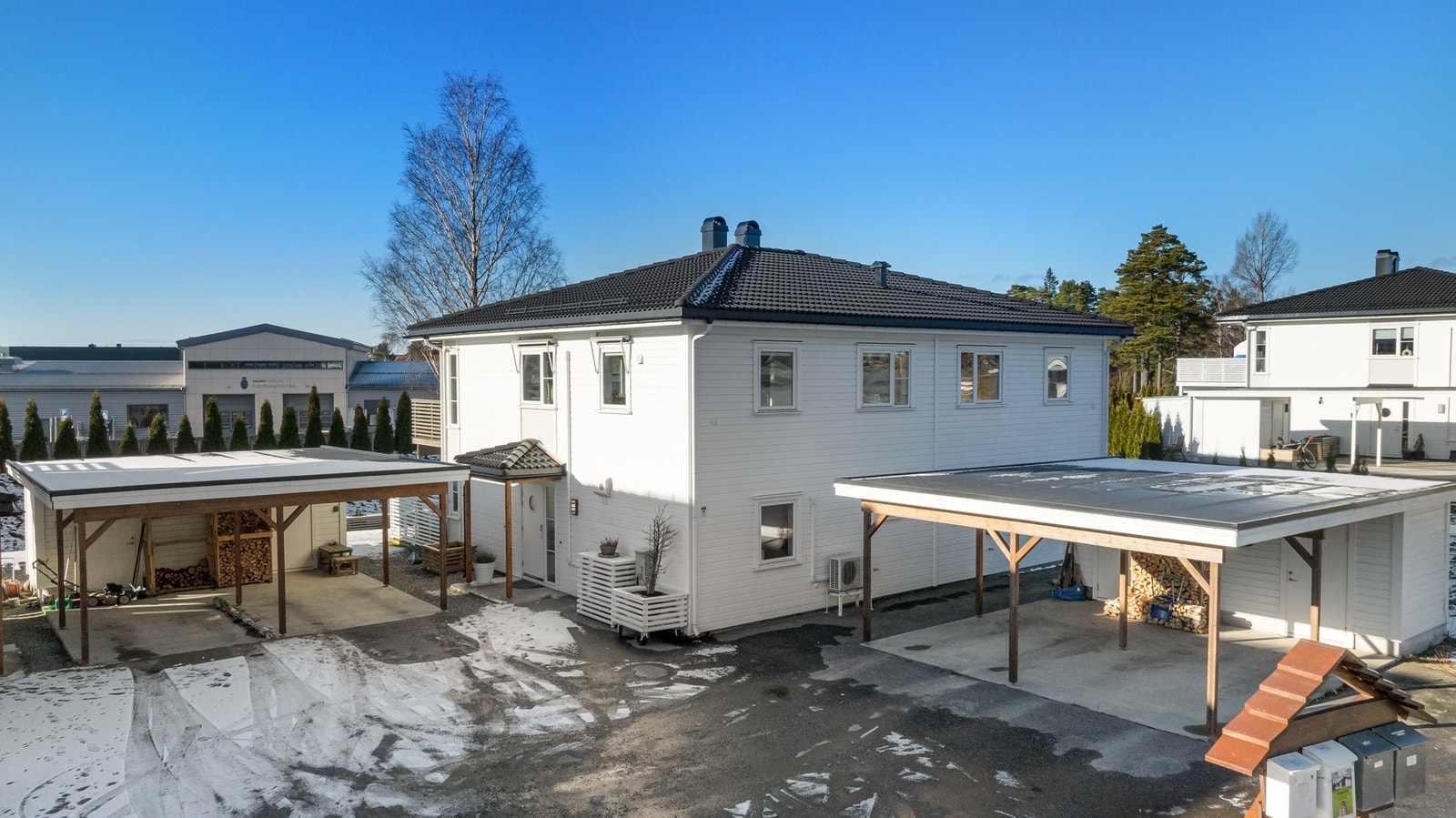 Fasadebilde. Galleribilde