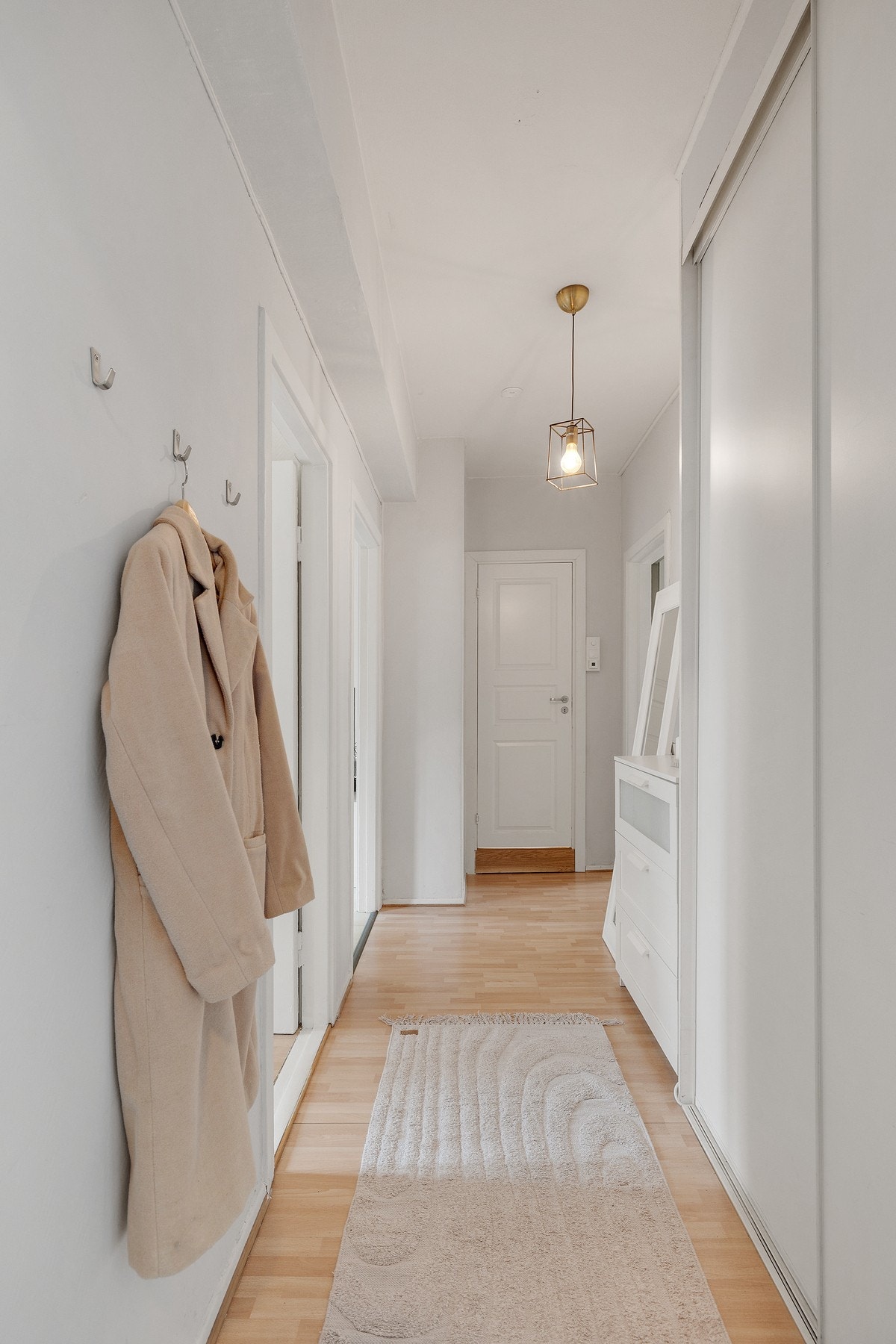 Her får du et godt førsteinntrykk av boligen! Galleribilde