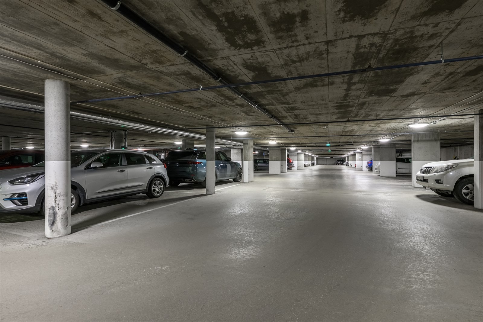 Garasjeanlegg 02 Galleribilde