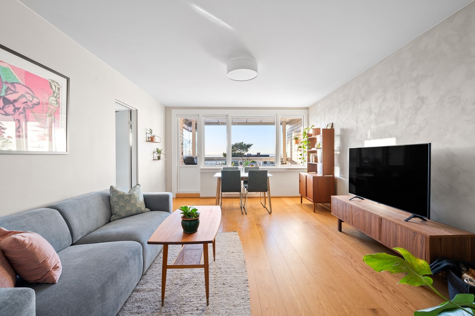 Noe av det man kan vente seg her er en gjennomgående velholdt standard og en praktisk planløsning. Galleribilde