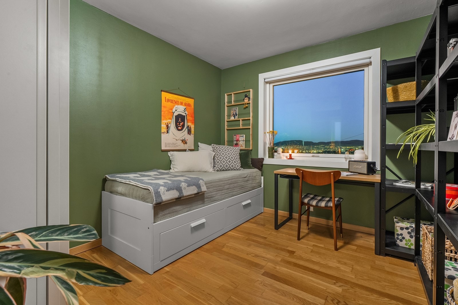 Kveldsstemning på soverom 2. Galleribilde