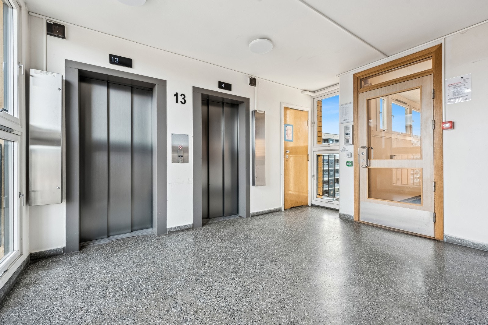 Fra felles vestibyle Galleribilde