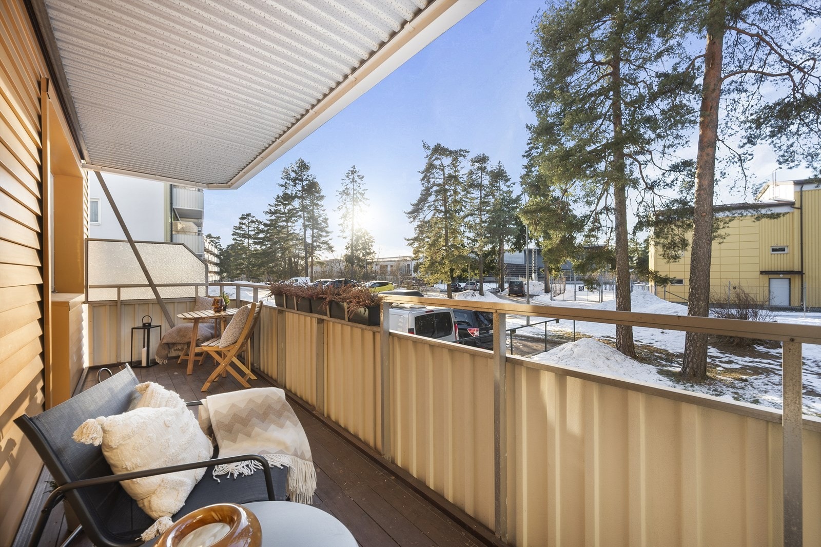 Leiligheten byr på en herlig vestvendt balkong på ca. 10 m² med gode solforhold. Galleribilde