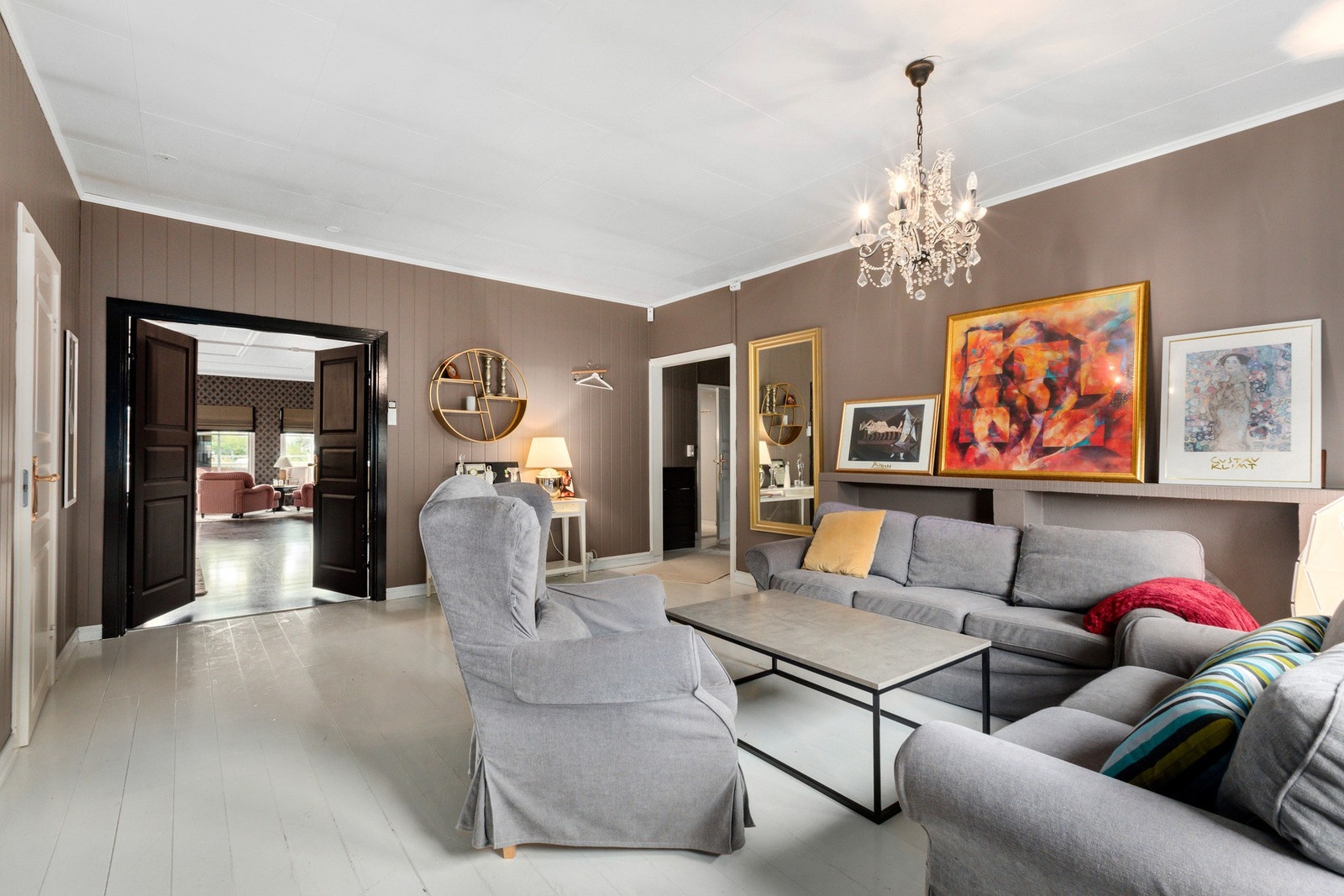 Store rom i 1. etasje hvor du har alt på ett plan. Galleribilde