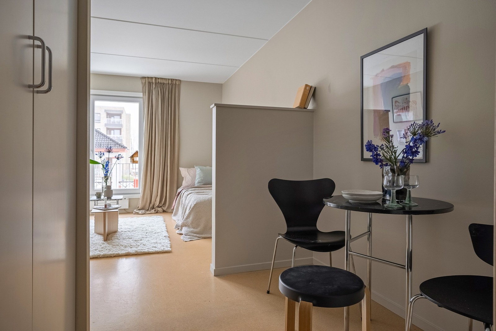 Har du spørsmål? Kontakt megler Cecilia Johansen (474 56 099/cjo@eie.no) Galleribilde