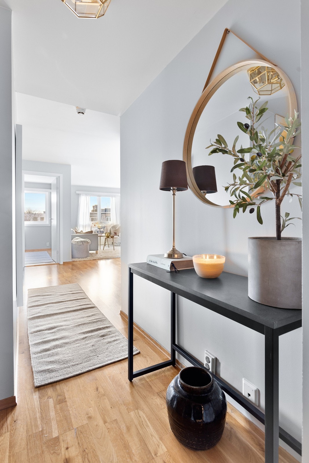 Gjennomgående planløsning. Galleribilde