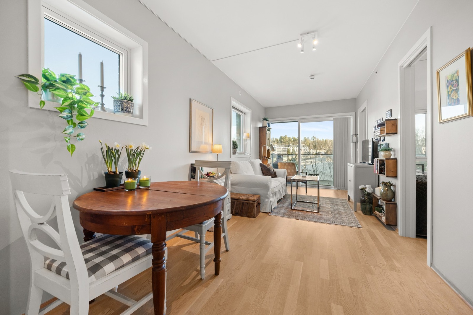 Velkommen til John Strandruds vei 3 - Presentert av Kenneth Eckmann v/EIE Bærum Galleribilde