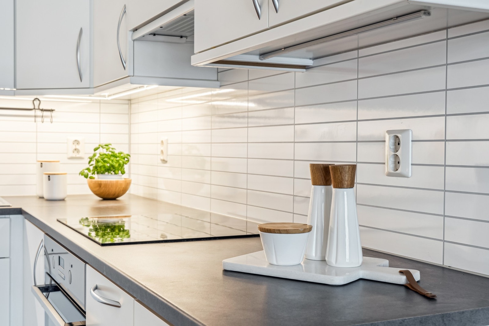 Godt med skap- og benkeplass Galleribilde