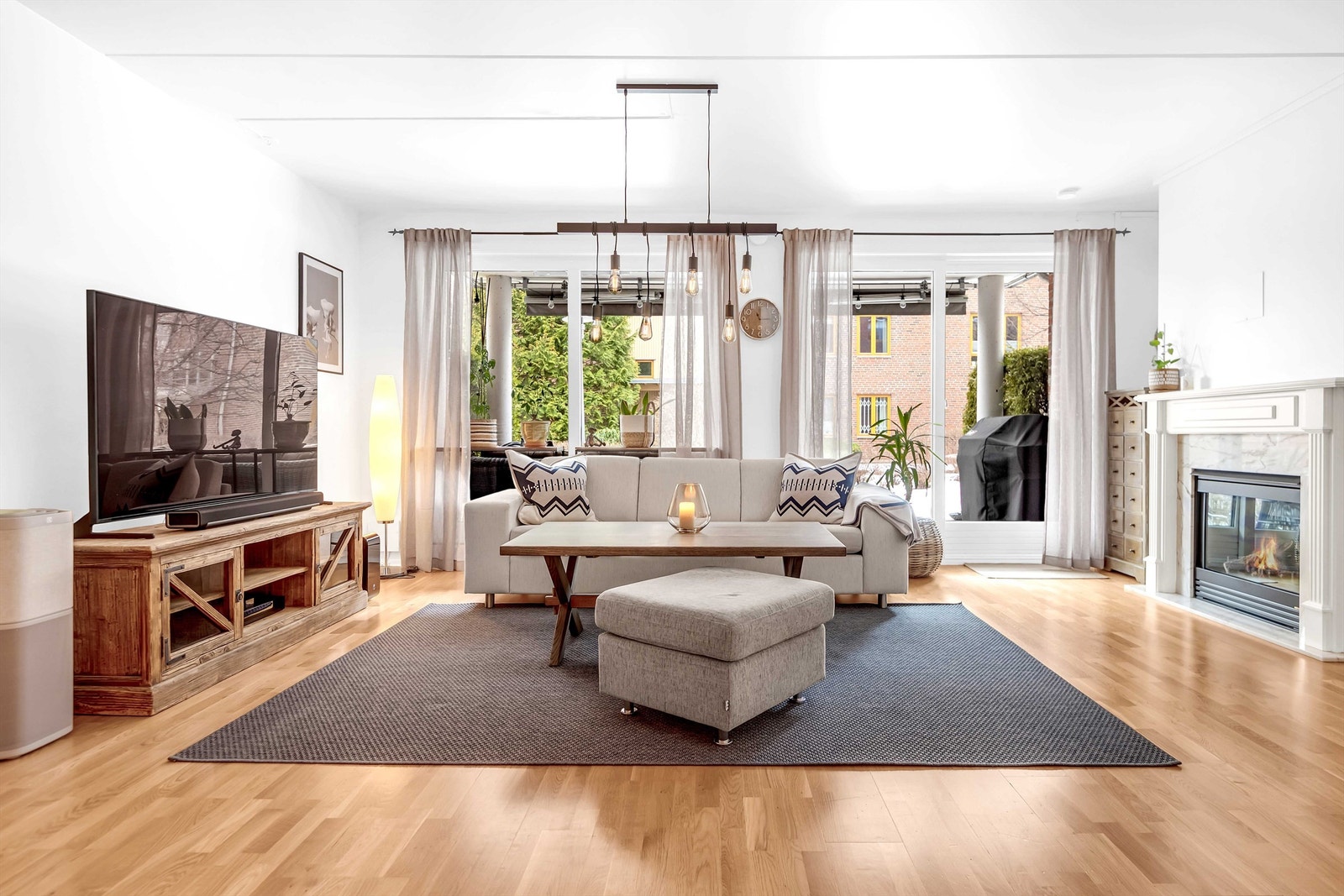 Velkommen til Bærumsveien 236 - En lys og moderne leilighet med rolig, men sentral beliggenhet på Bekkestua Galleribilde