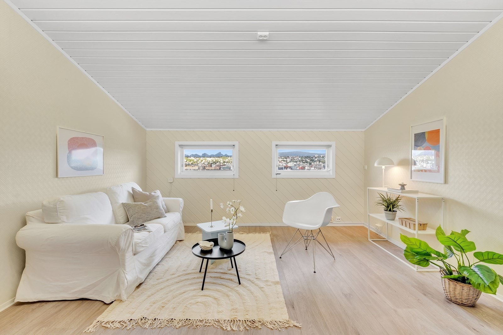 Perfekt med 2 stuer for barnefamilier. Galleribilde