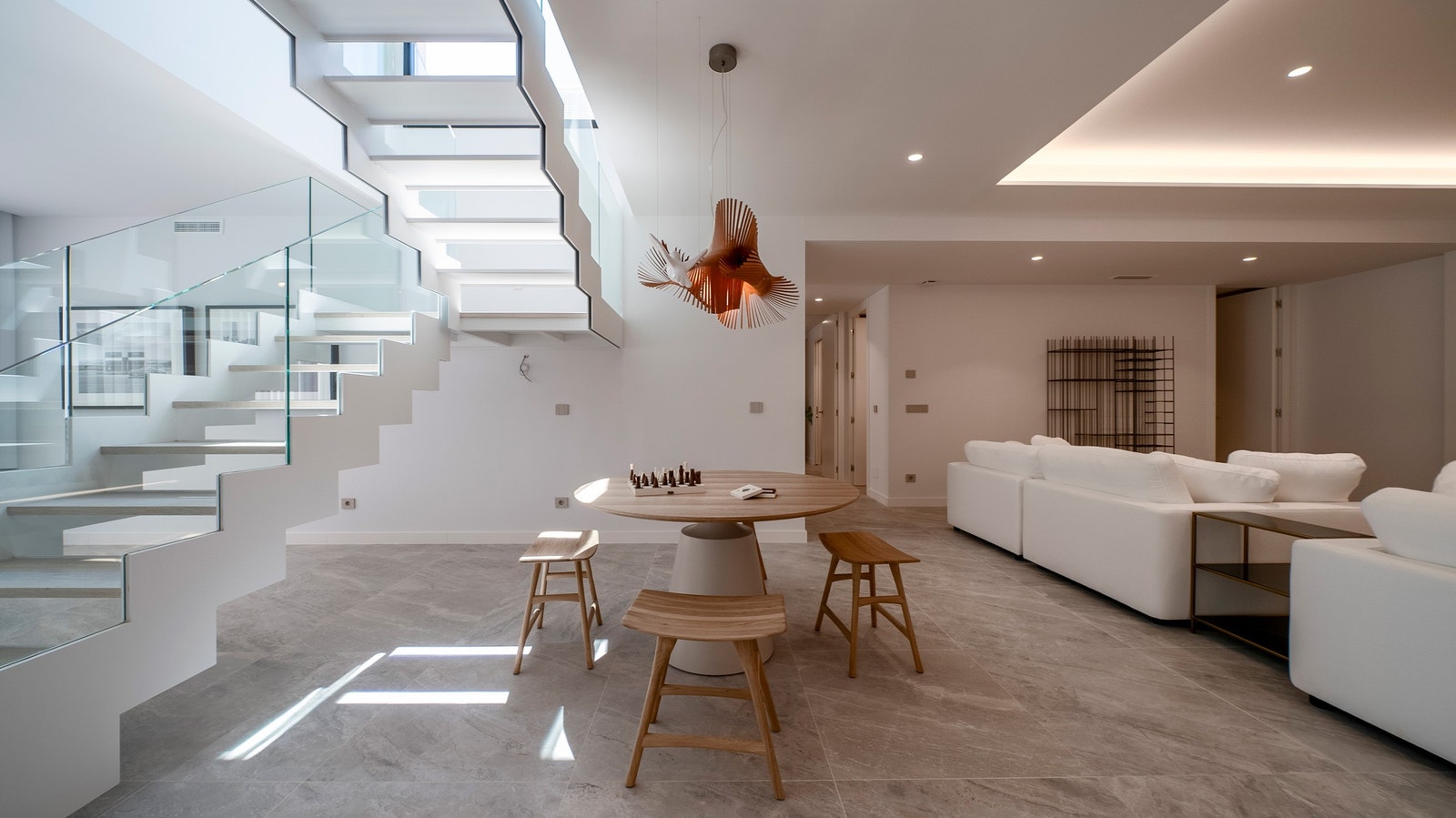 Store skyvedører fra gulv til tak i u-etg. Galleribilde