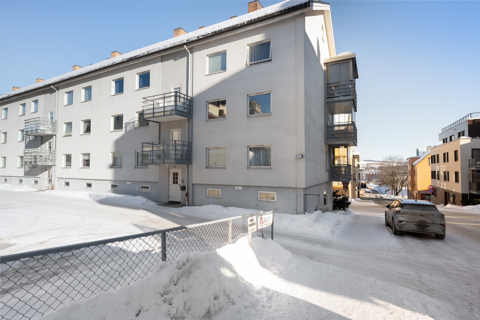 Borettslaget ligger perfekt plassert mellom kafeer, restauranter, shopping og byens pulserende liv. Galleribilde