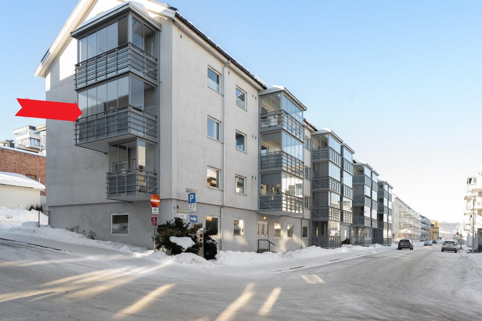 Enkel adkomst til leiligheten via innvendig trapp. ?Leiligheten ligger i 2. etasje. Galleribilde