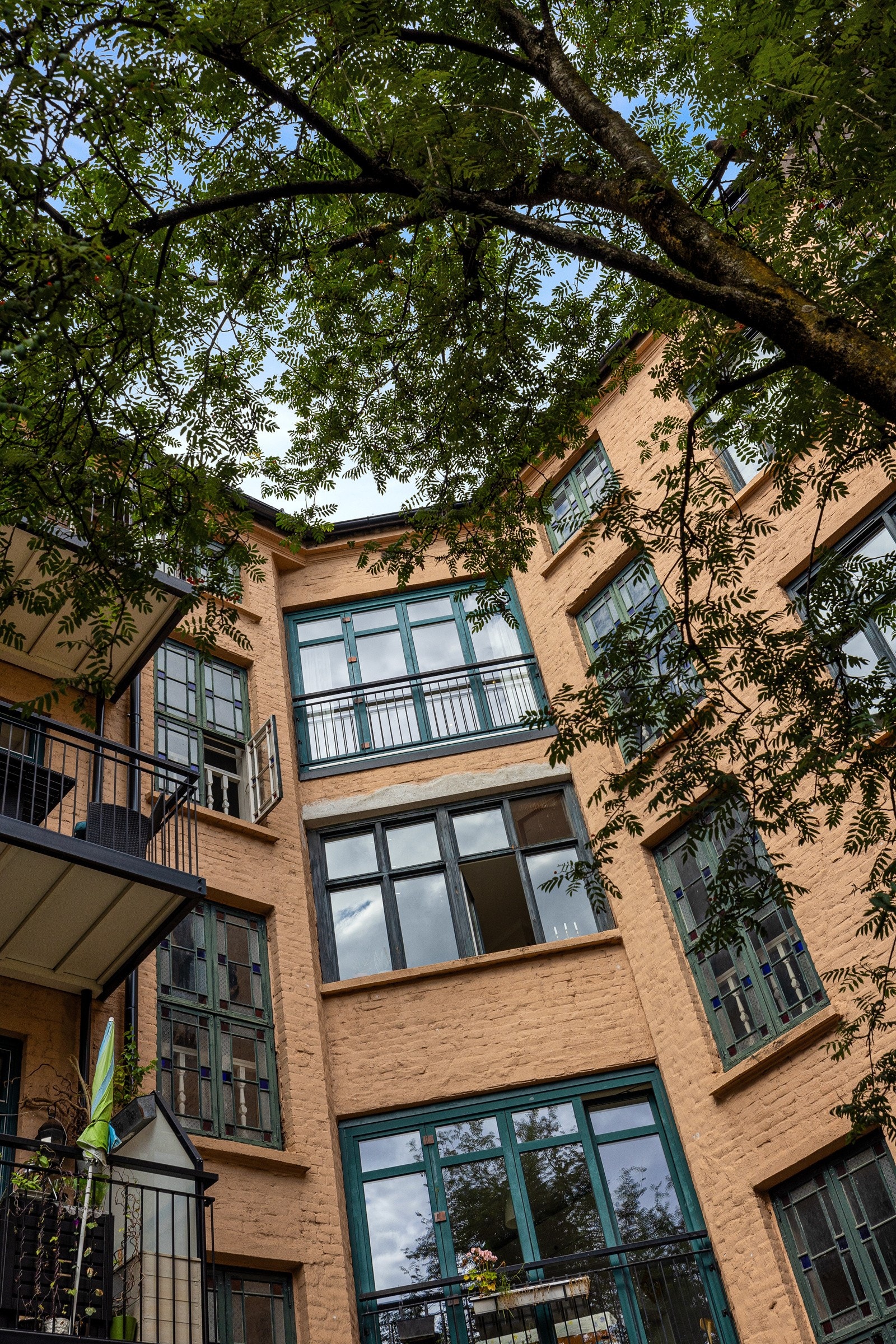 Leiligheten har fin, intern beliggenhet. Galleribilde