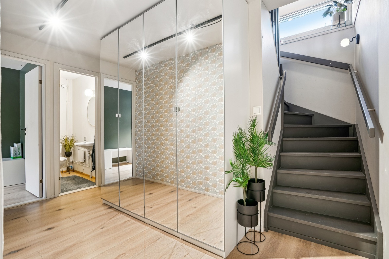 Entré Galleribilde
