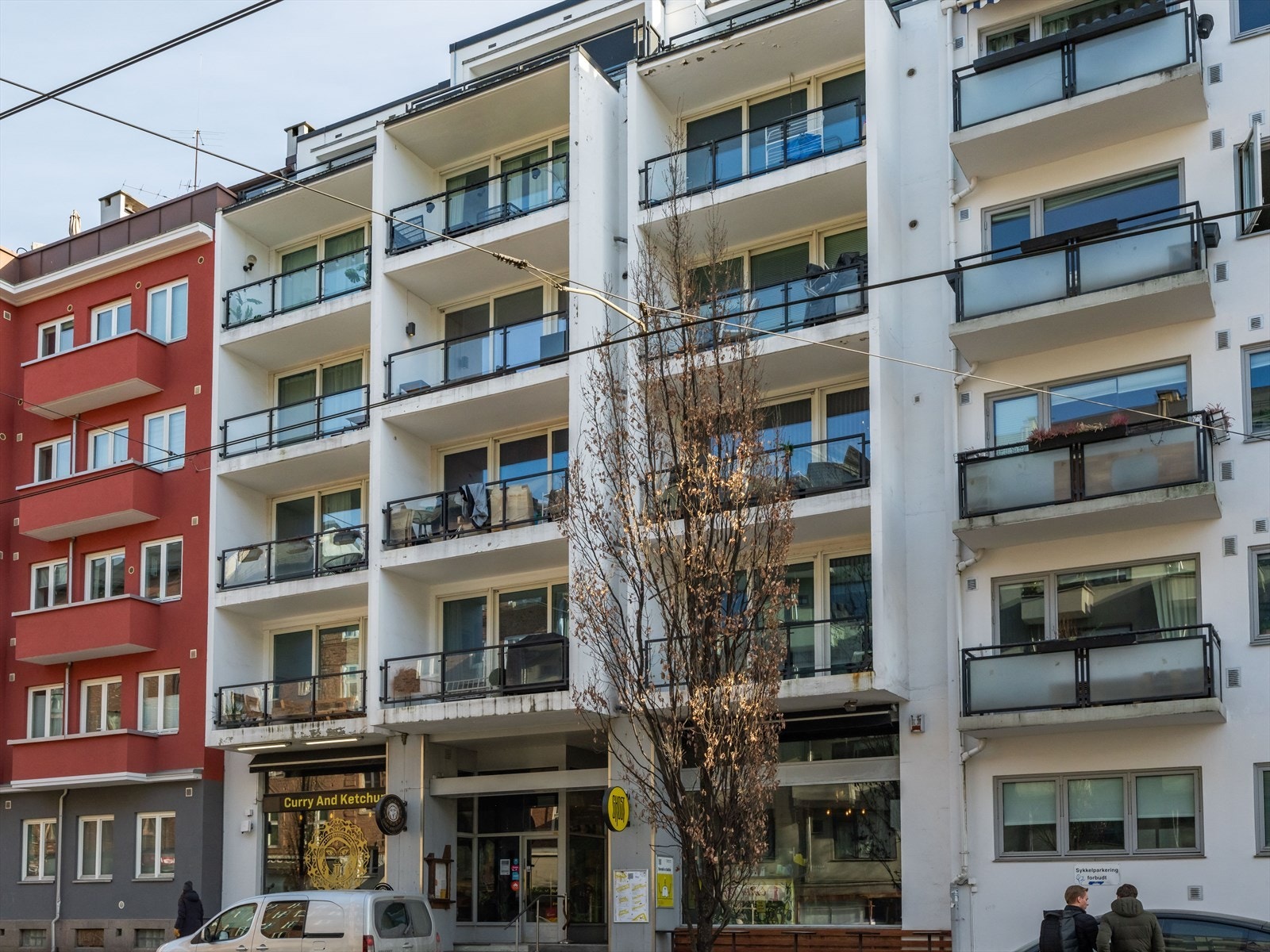 Leiligheten ligger godt til i byggets 3.etasje. Galleribilde