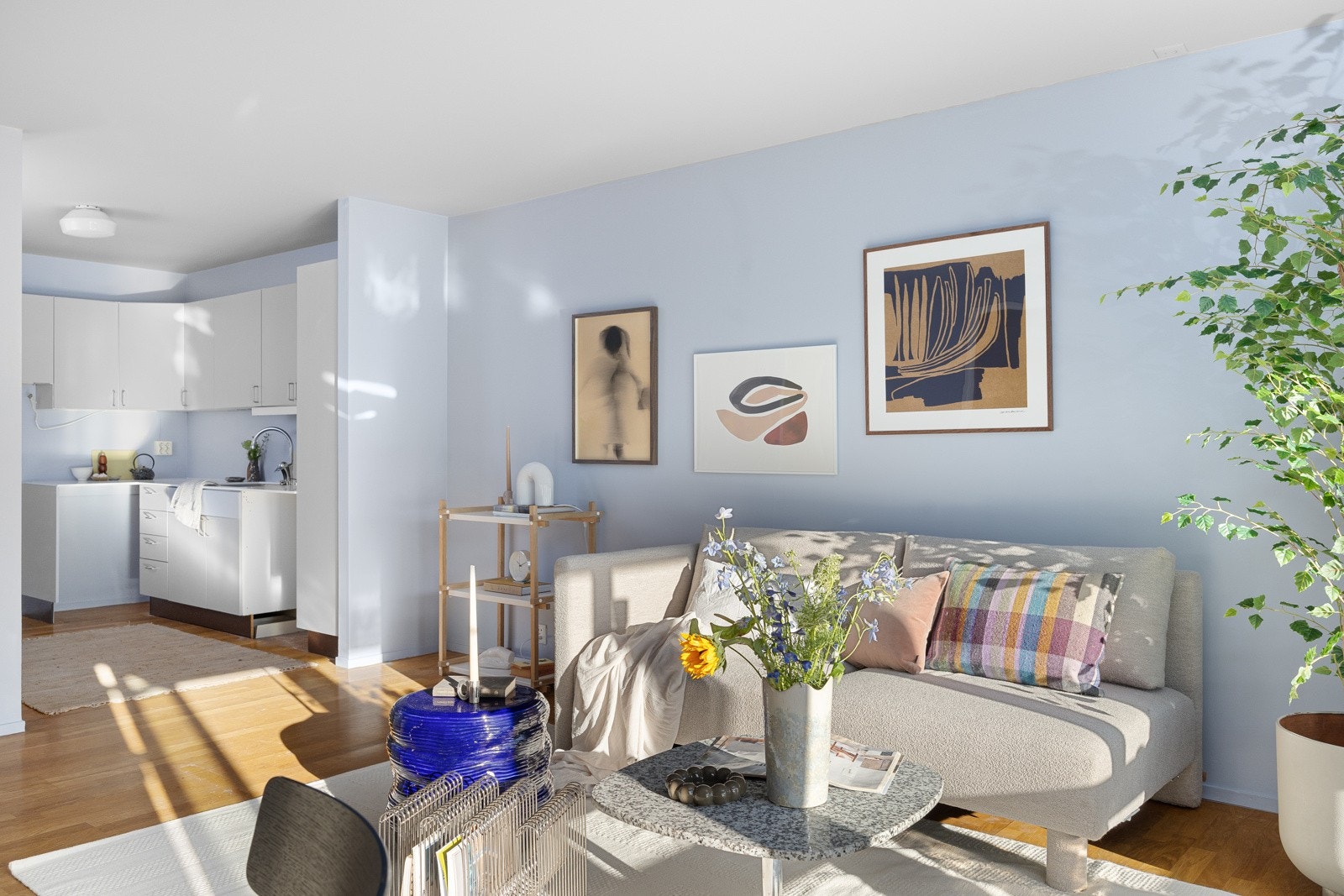 - Leiligheten har noe behov for modernisering - Galleribilde