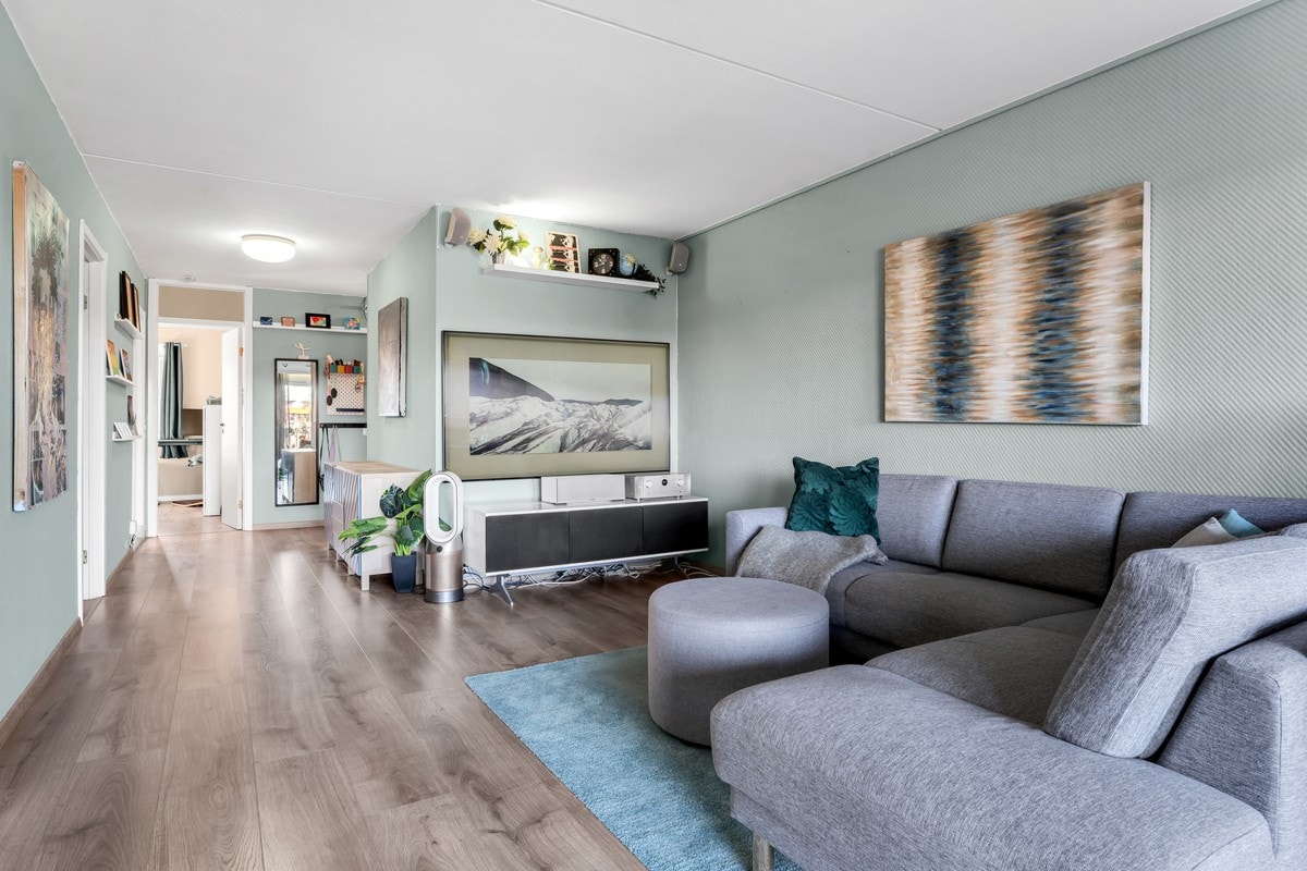 Lys og luftig stue. Galleribilde