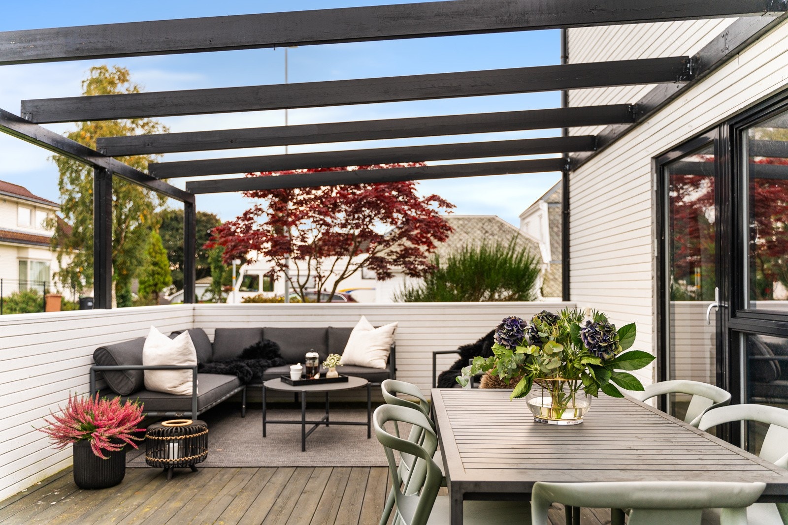 Detalj - uteområde. Galleribilde