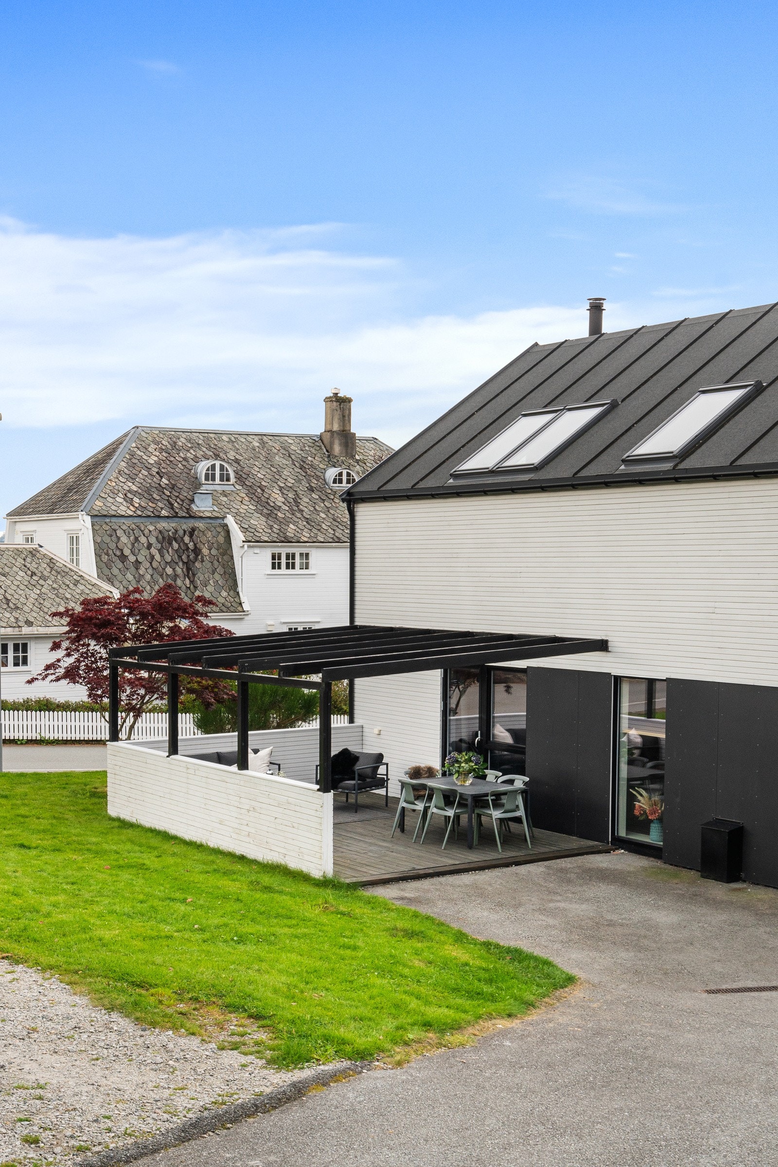 Detalj - uteområde. Galleribilde