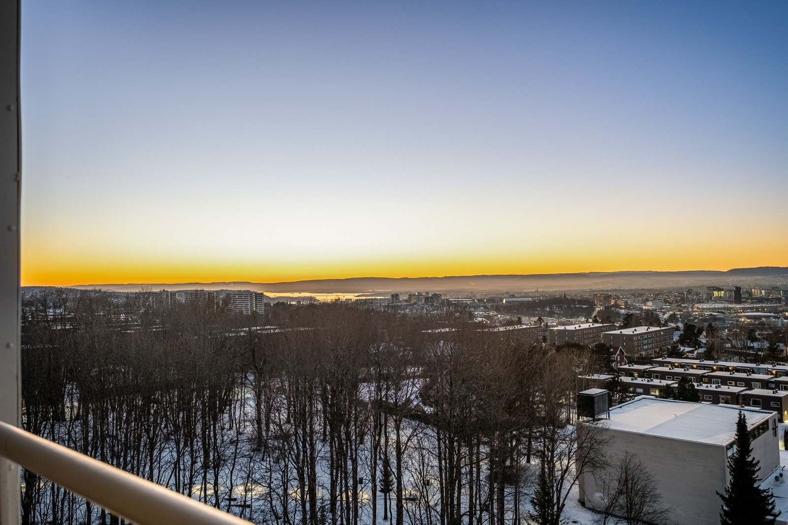 Høyt og fritt beliggende uten noe innsyn. Galleribilde