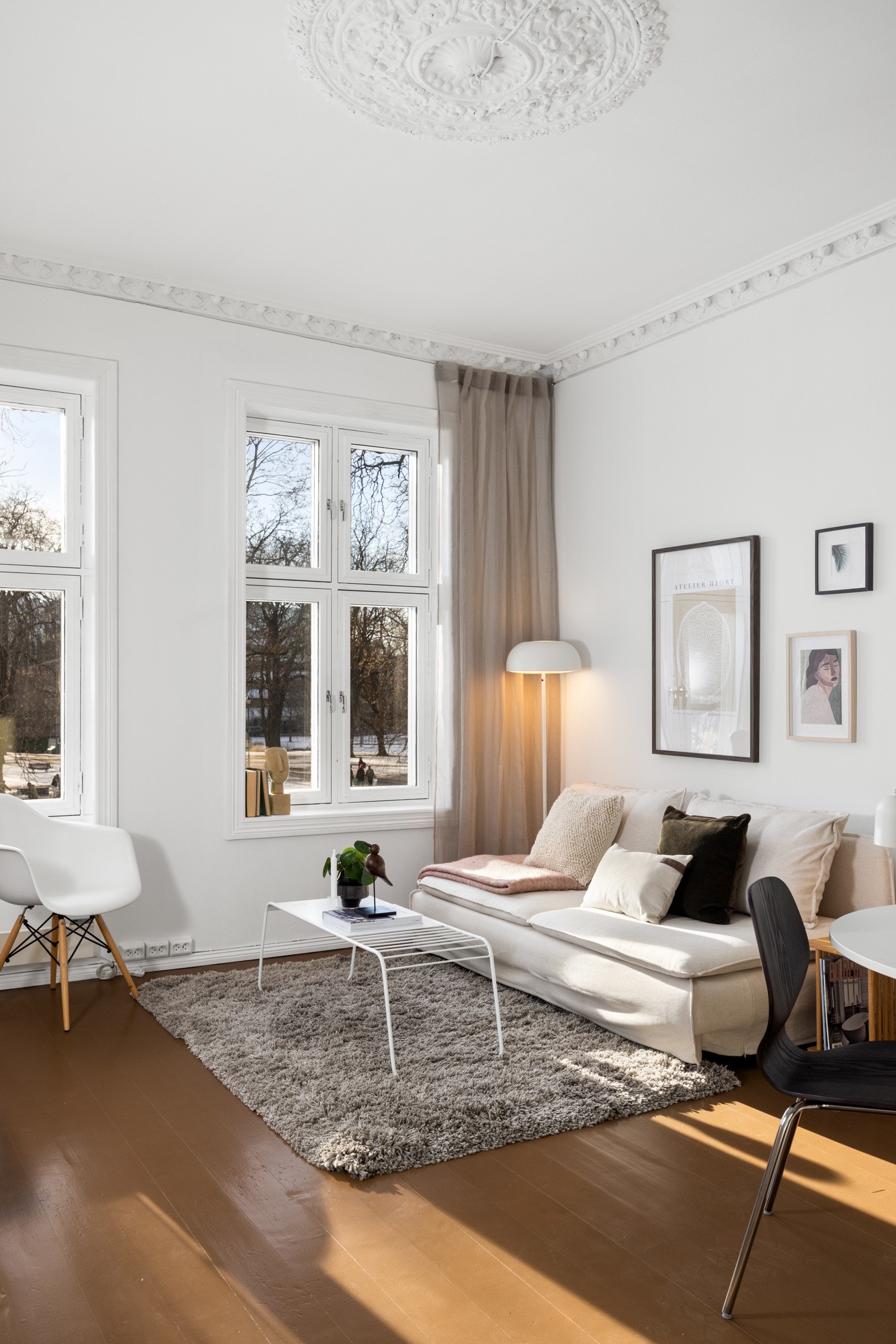 Nybeiset gulv og nymalte overflater 2025 Galleribilde