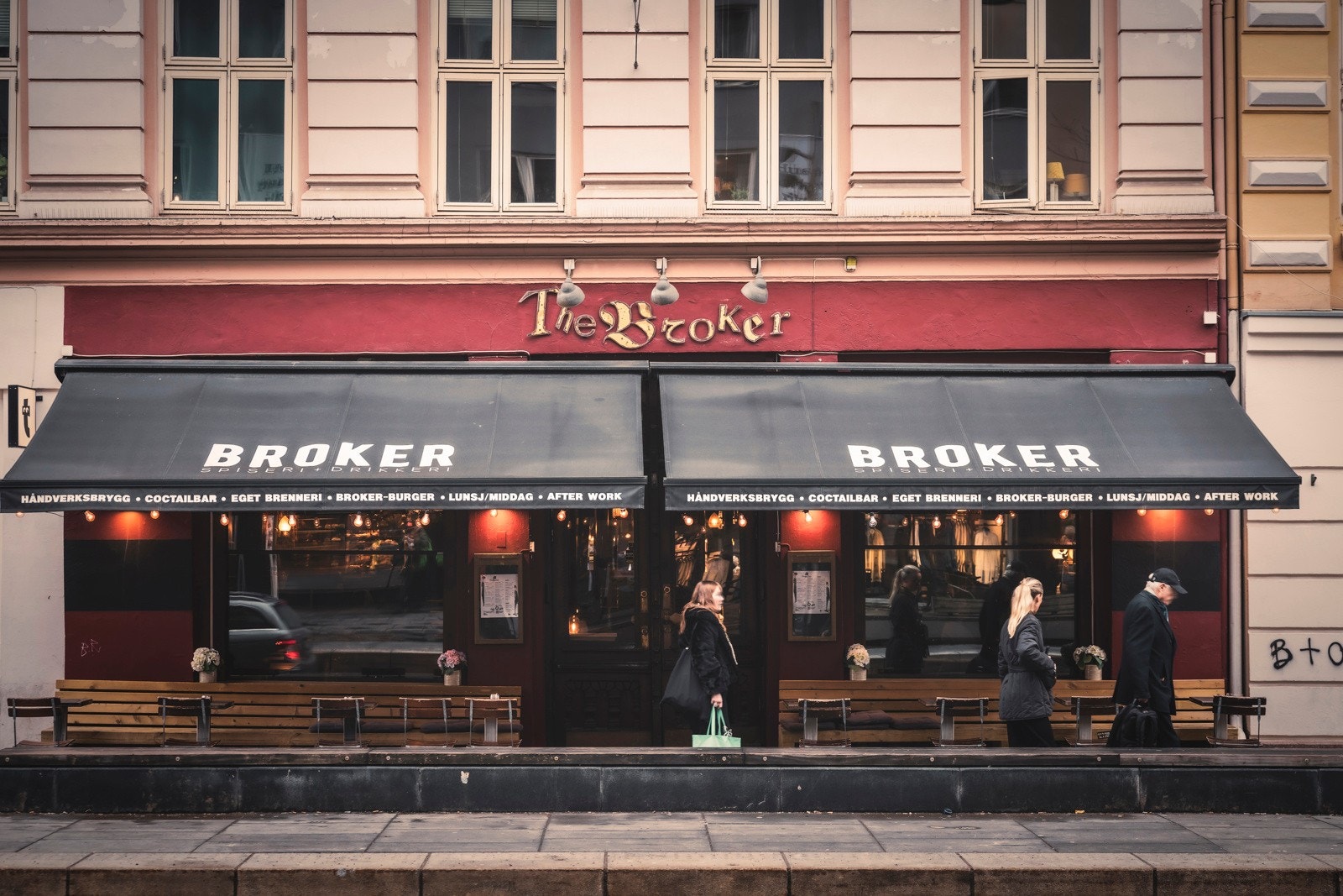 Nærområdet - Broker er en av flere restauranter i området Galleribilde