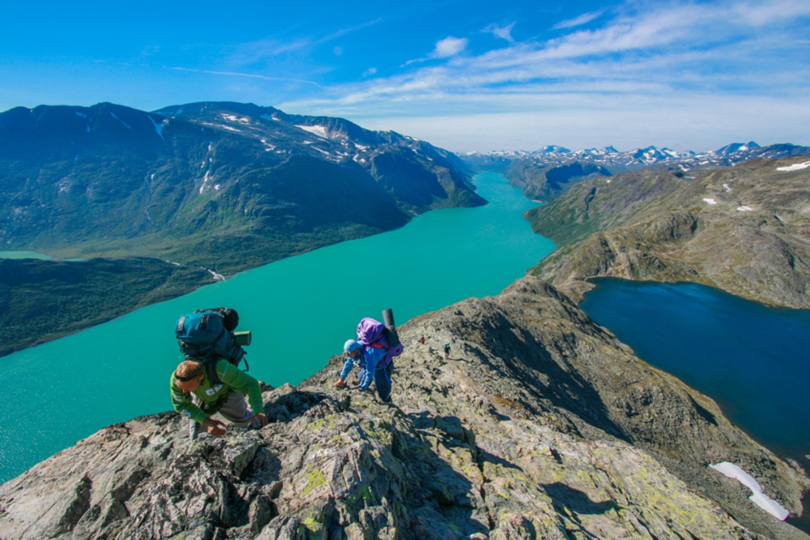 Beitostølen er porten til unike Jotunheimen og andre fjellområder Galleribilde