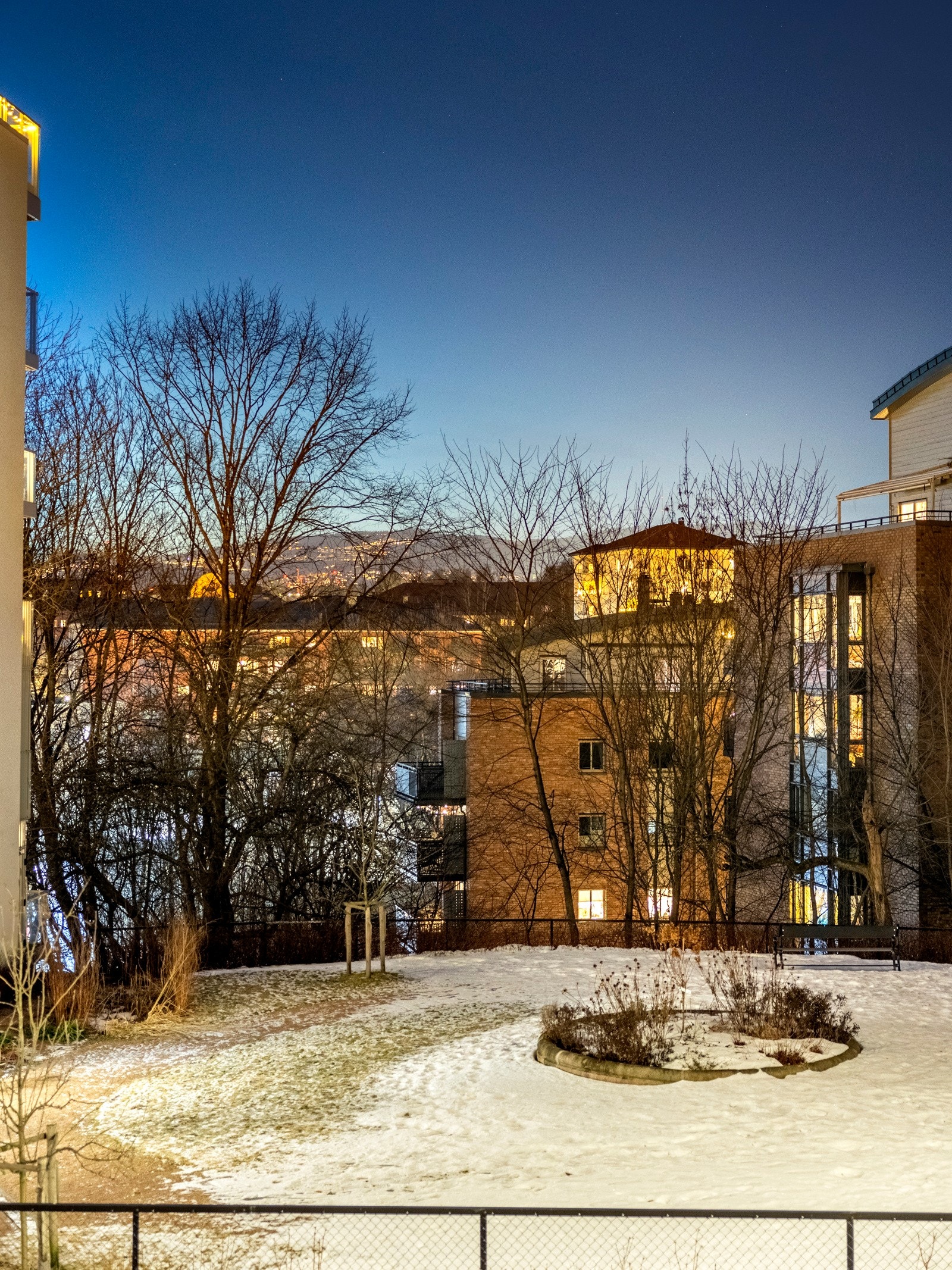 Hyggelig utsyn og lite innsyn. Galleribilde