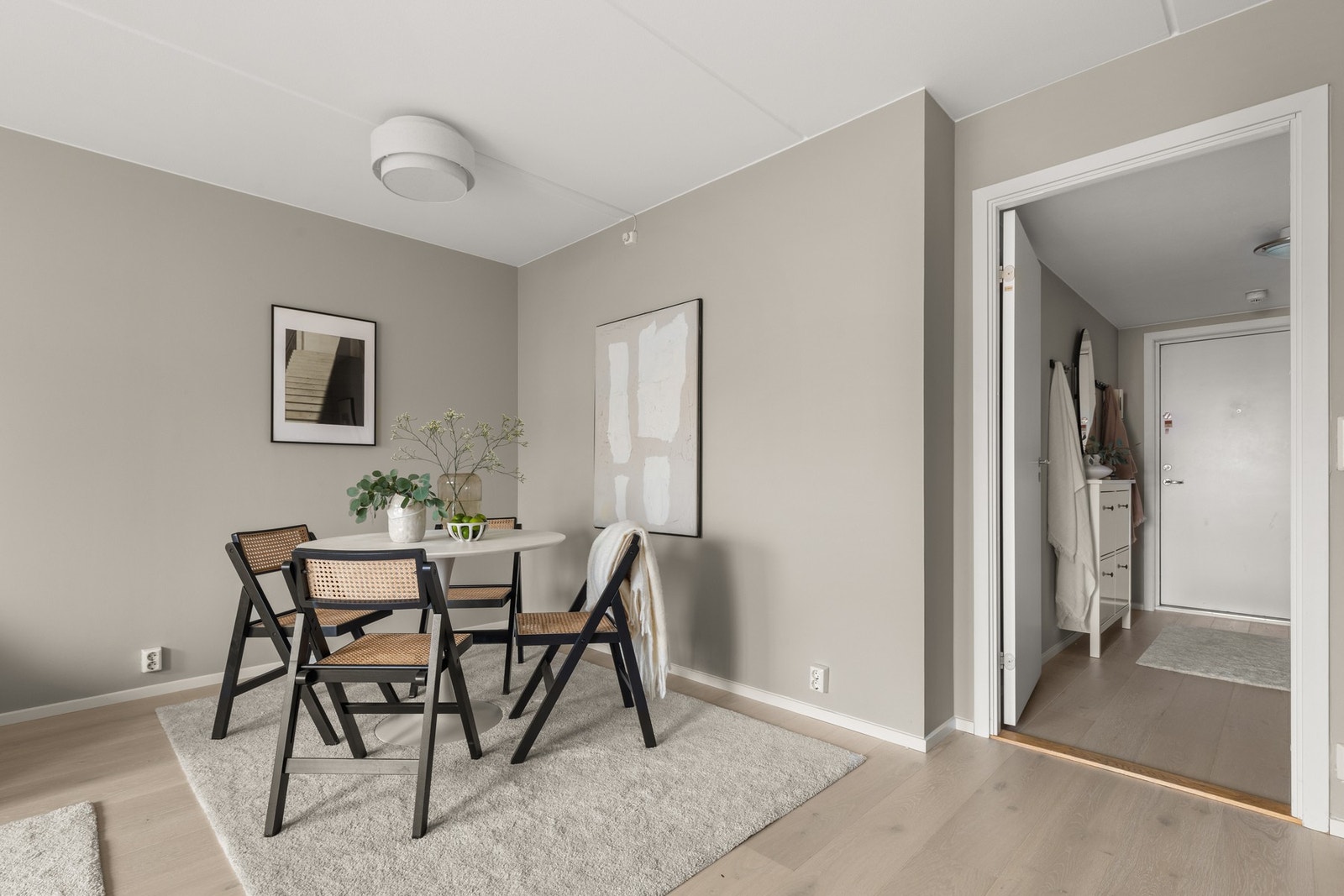 Her kan du invitere venner og familie til små og store anledninger rundt spisebordet Galleribilde