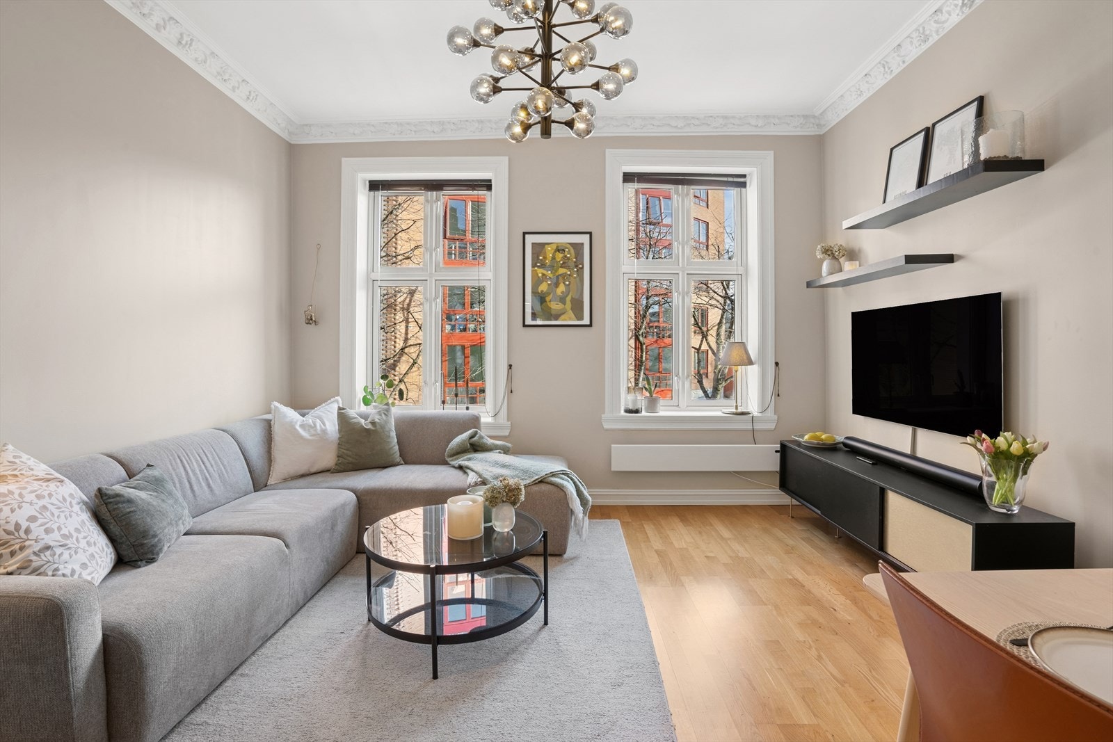 Simon Barood (467 97 302) v/ DNB Eiendom presenterer Schweigaards gate 91B! Galleribilde