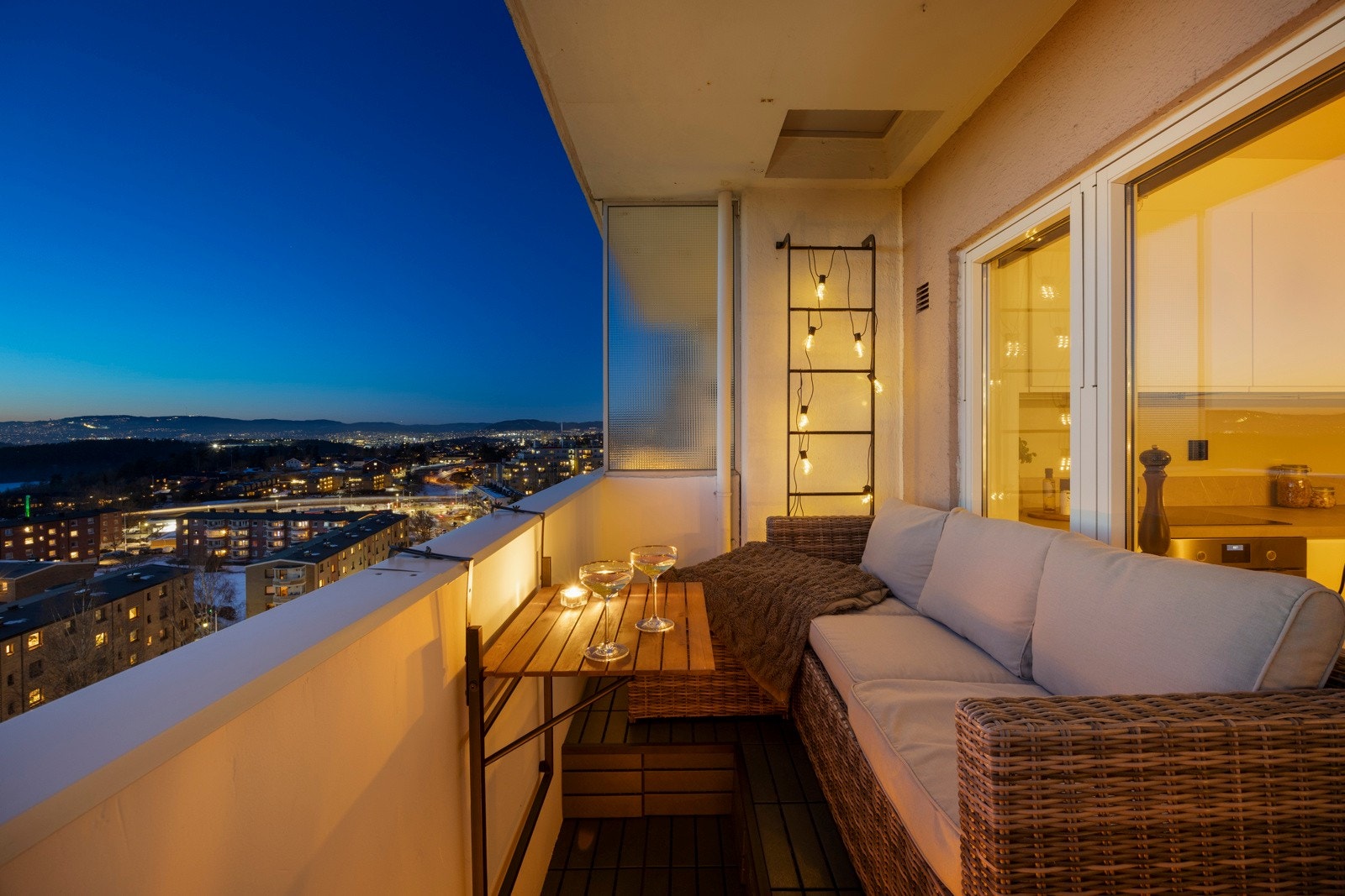 Plass til utemøblemnet, grill, beplantning eller lignende. Galleribilde