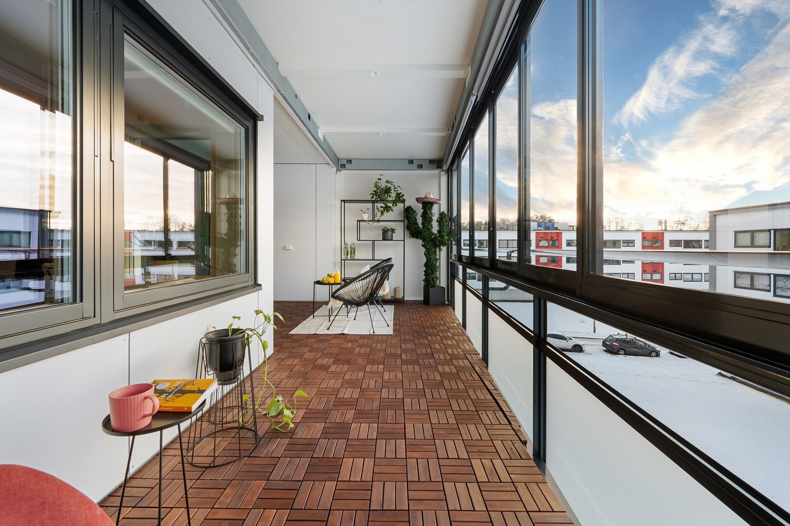 - Nytt gulv på balkong fra 2022 - Galleribilde