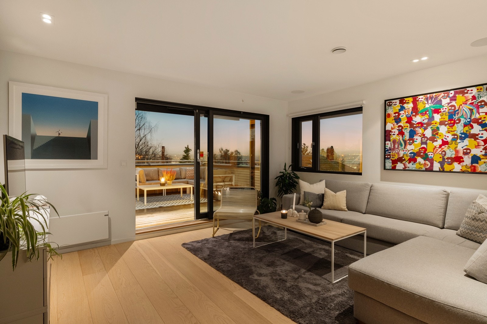 Enkel adgang til den solrike terrassen. Galleribilde