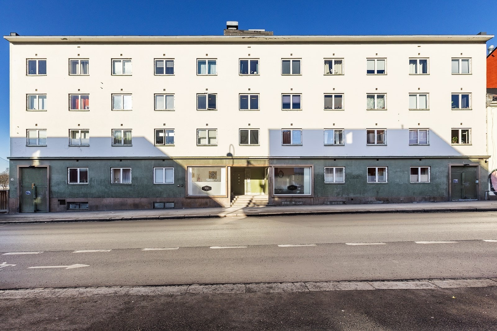 Strømsveien 20 ligger i et attraktivt og idyllisk boligområde på Vålerenga i Oslo. Galleribilde