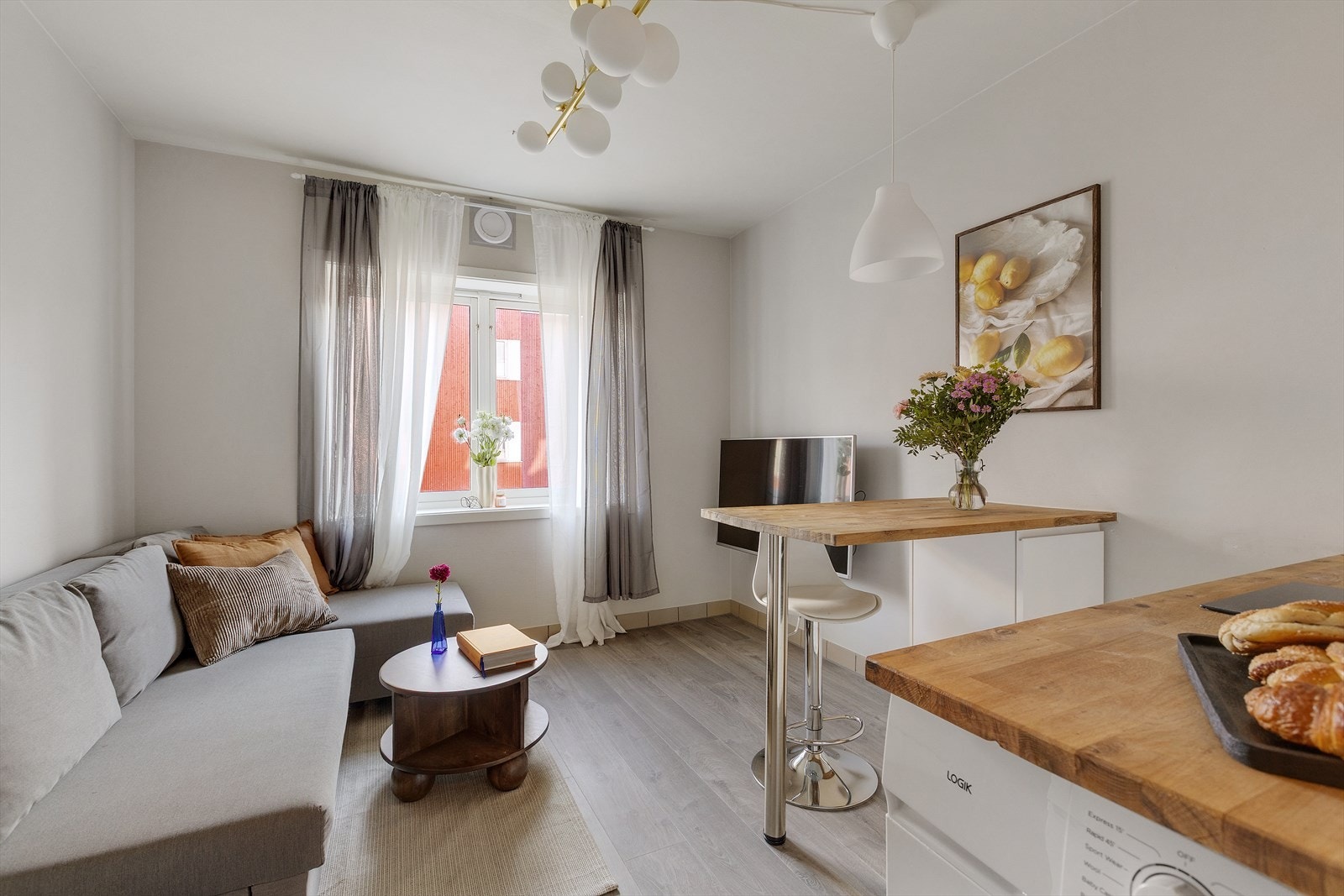 Velkommen til Strømsveien 20 presentert av Kenny Nguyen v/Nordvik Grünerløkka! Galleribilde