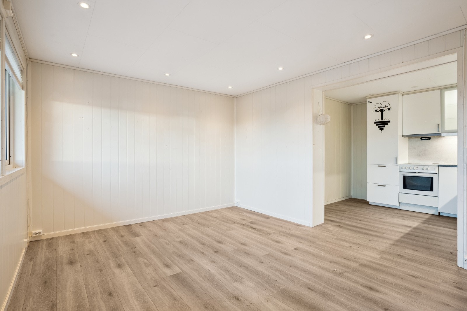 Leiligheten har en parktisk åpen løsning. Galleribilde