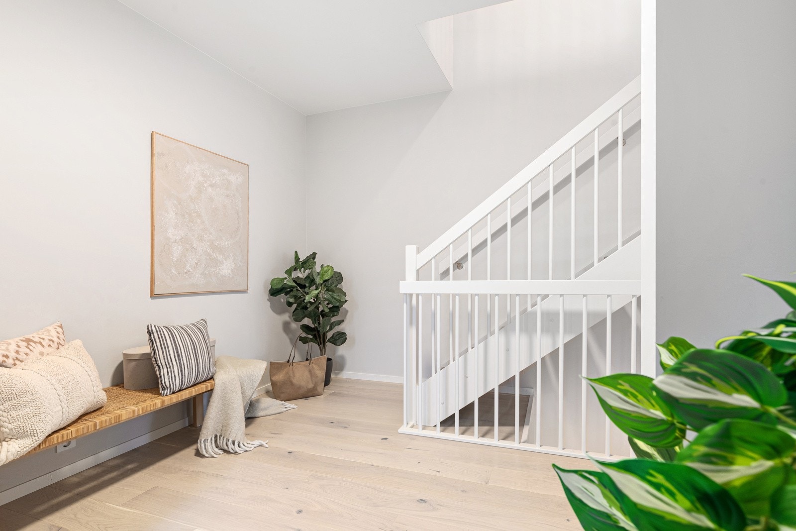 Adkomst til boligens 2.etasje med fire soverom og stort bad. Galleribilde