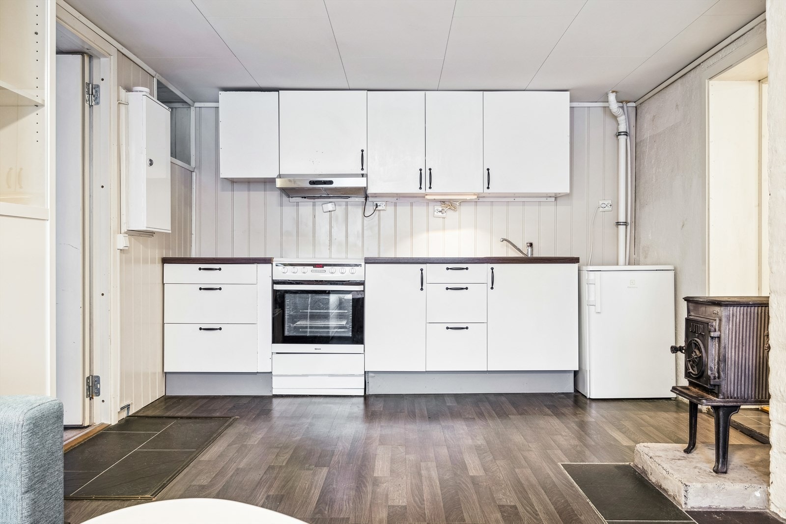 Kjøkken i utleiedel Galleribilde